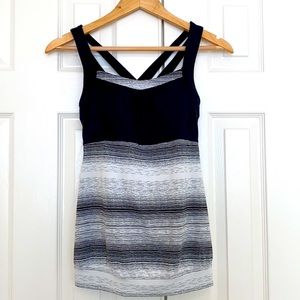 ATHLETA EUC Black & White Workout Tank Sports Bra